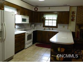 305 Balsam Road - Photo 14