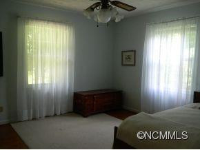 305 Balsam Road - Photo 18