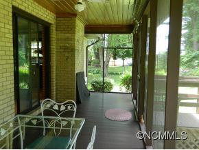 305 Balsam Road - Photo 3