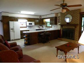 305 Balsam Road - Photo 8
