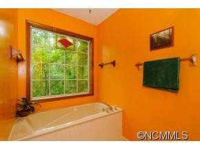 70 Clay View Drive - Photo 16