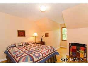 70 Clay View Drive - Photo 17