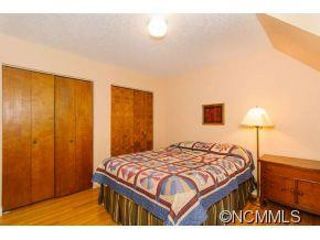 70 Clay View Drive - Photo 18