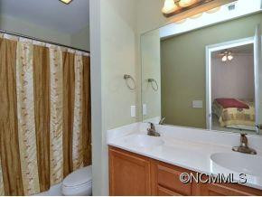 11 Athena Avenue - Photo 8