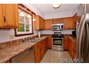 131 Cedar Forest Trail - Photo 2