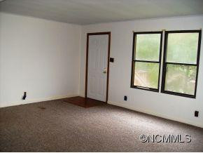  - Photo 3