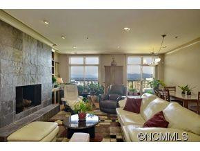 21 Battery Park Unit 703 - Photo 2