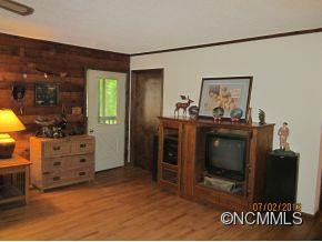 2725 Pine Cove Road - Photo 13