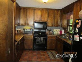 2725 Pine Cove Road - Photo 15