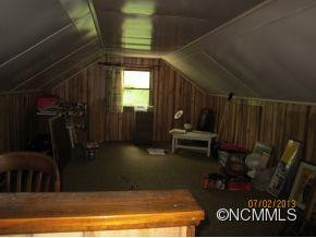 2725 Pine Cove Road - Photo 18