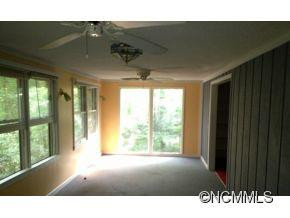 15 David Court - Photo 6
