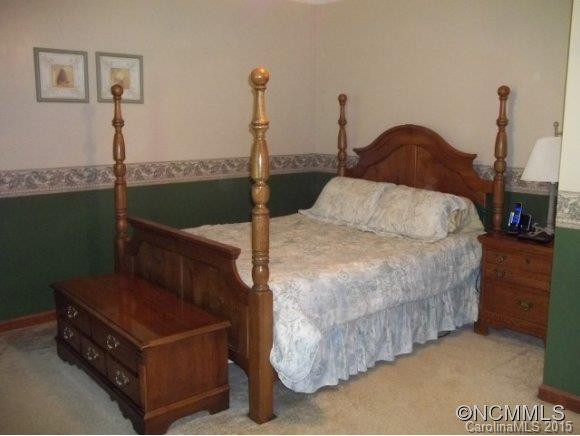 237 Stoneybrook Dr. - Photo 18