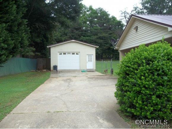 237 Stoneybrook Dr. - Photo 5