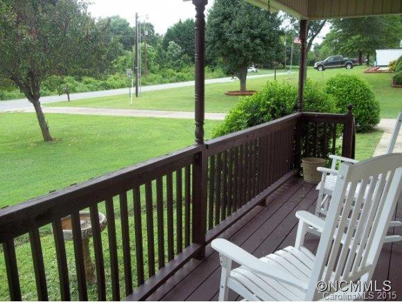 237 Stoneybrook Dr. - Photo 8
