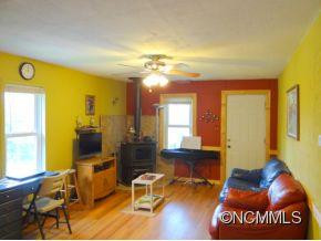 20 New Valley Rd - Photo 3