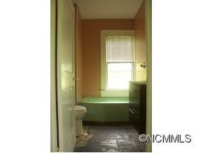 43 Winthrop Road - Photo 7