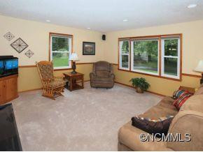 2 OAK LANE - Photo 4