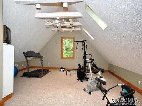 127/141 CONTINENTAL DRIVE - Photo 16
