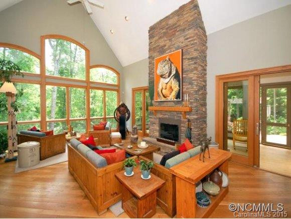 127/141 CONTINENTAL DRIVE - Photo 3