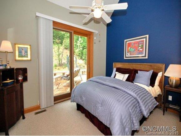 127/141 CONTINENTAL DRIVE - Photo 10