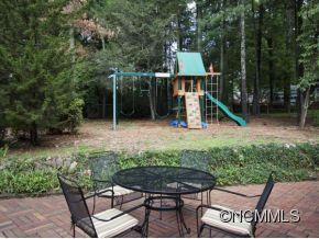 21 SOUTH OAK FOREST DR - Photo 13