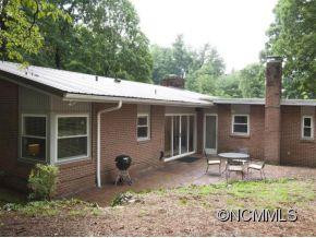 21 SOUTH OAK FOREST DR - Photo 14