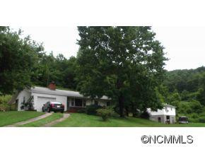9650 Highway 25-70 - Photo 2