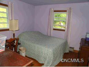 9650 Highway 25-70 - Photo 11