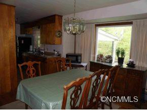 9650 Highway 25-70 - Photo 8