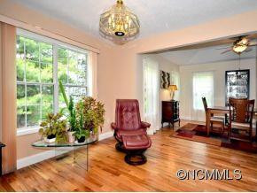 24 ST. ANDREWS DRIVE - Photo 3