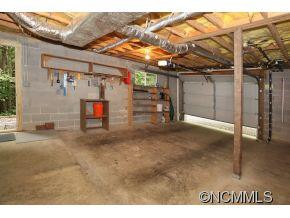 964 Holly Road - Photo 15