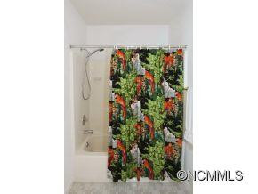 964 Holly Road - Photo 9