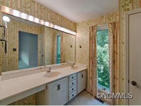 115 STUYVESANT ROAD - Photo 9