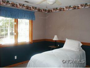 131 Caldonia - Photo 13