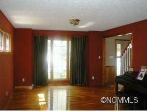 131 Caldonia - Photo 8