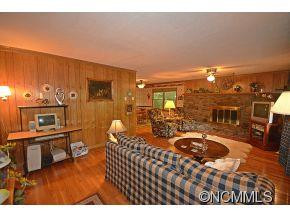 811 Mountain View Drive - Photo 5