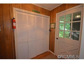 811 Mountain View Drive - Photo 10