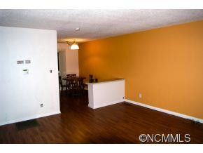 8 Wildwood Avenue - Photo 2