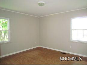 6 King Arthur Place - Photo 8