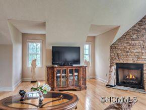 39 Falcon Crest - Photo 18