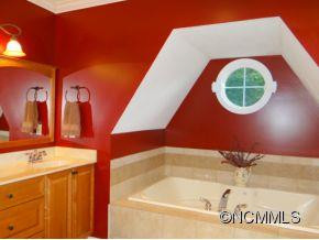 38 Helen Holcombe Way - Photo 13