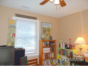 38 Helen Holcombe Way - Photo 9