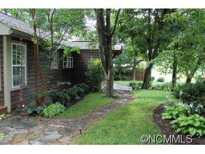 70 Cherry Grove - Photo 2
