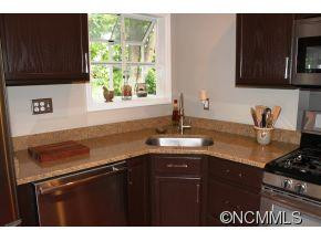 70 Cherry Grove - Photo 7