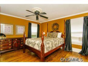 15 Warwick - Photo 12