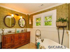 15 Warwick - Photo 14