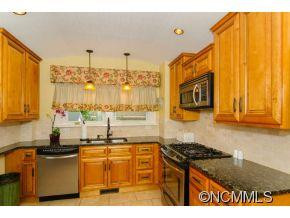 15 Warwick - Photo 9
