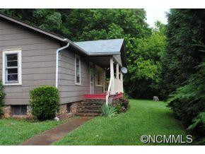 1041 Groundhog Road - Photo 2