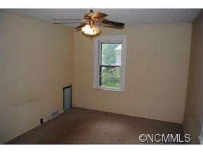 1041 Groundhog Road - Photo 13