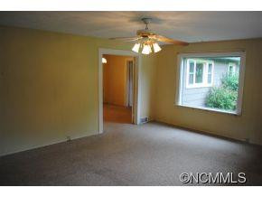 1041 Groundhog Road - Photo 9
